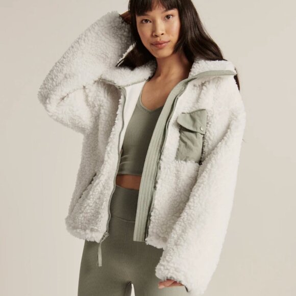 🤍🌿 Abercrombie& Fitch Full-Zip Utility White Sherpa Jacket Size M 🤍🌿 - Picture 15 of 16